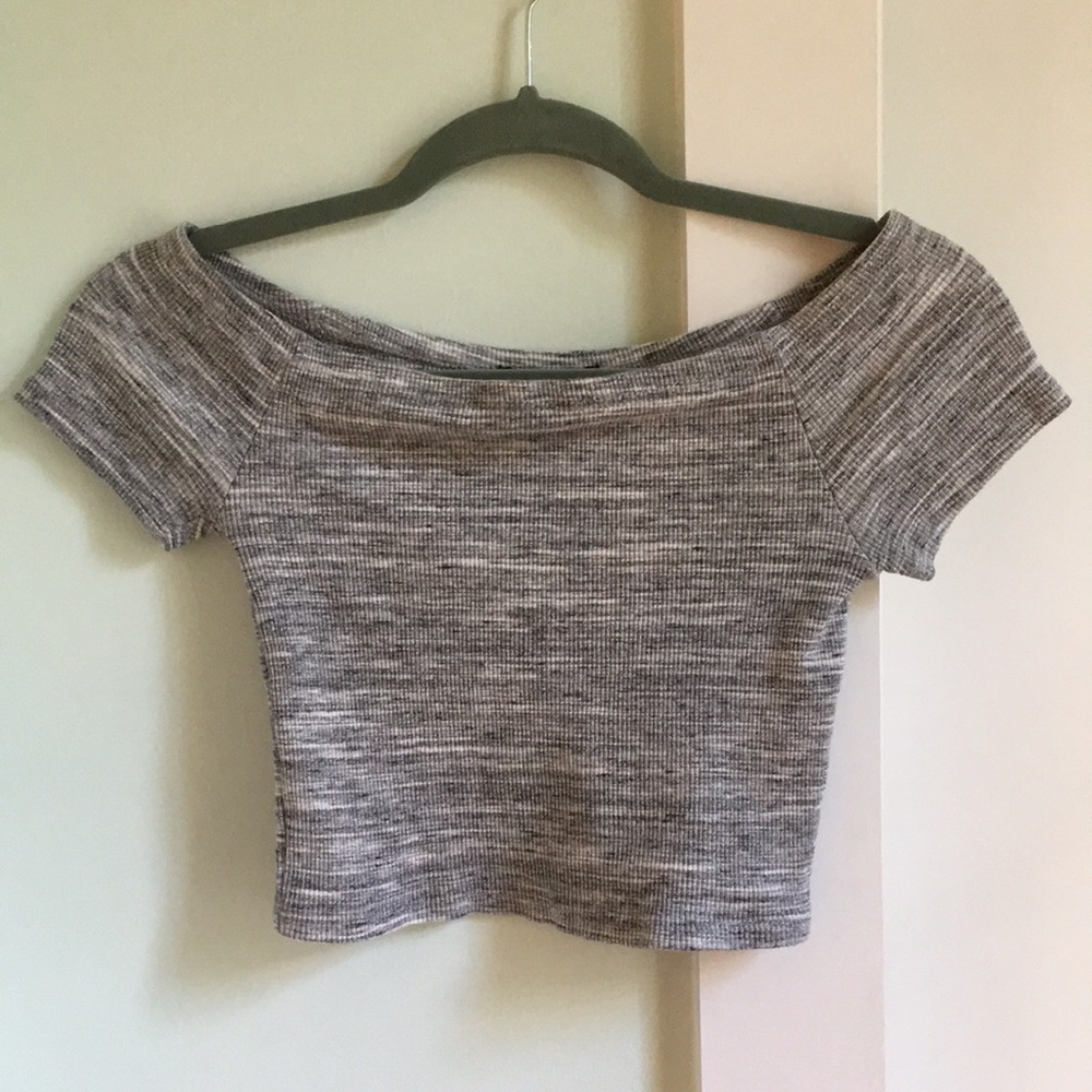 Grey crop top